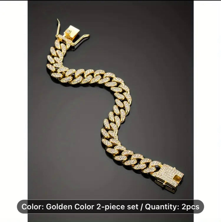 Exotic Gold Hand Chain – Lightweight and Stylish Accessory