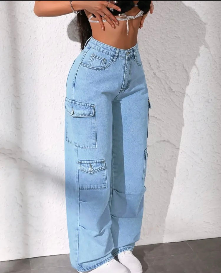 Trendy High-Waisted Cargo Jeans for Women