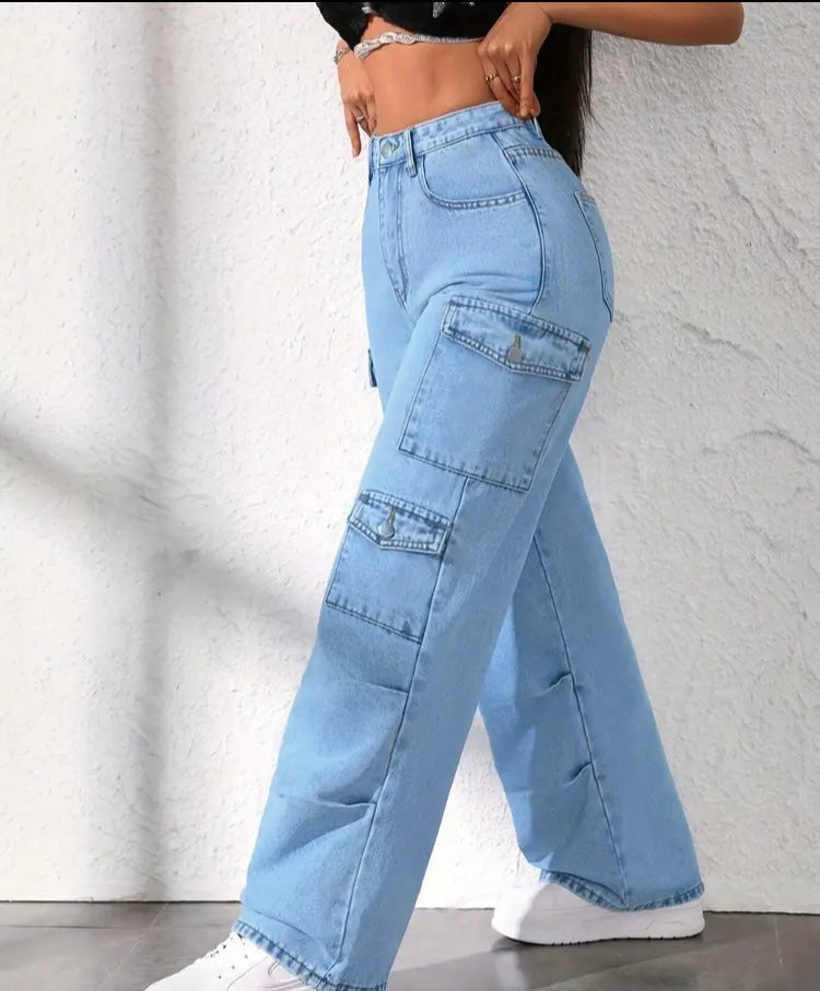 Trendy High-Waisted Cargo Jeans for Women